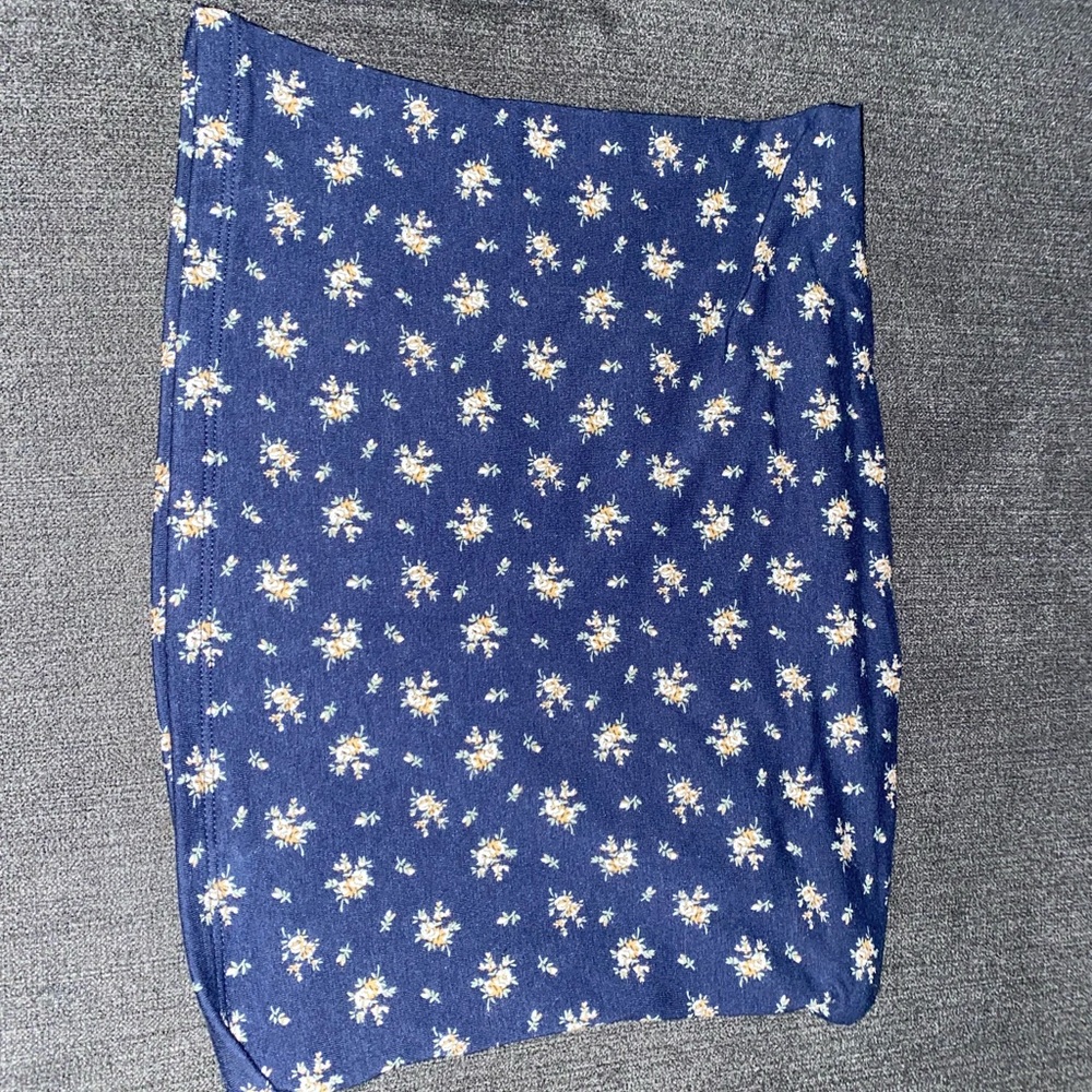 Aero Daisy Tube Top